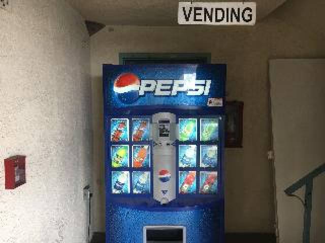 Desportos y Entretenimento