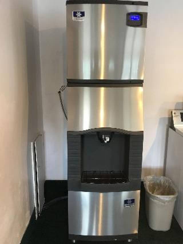 Desportos y Entretenimento