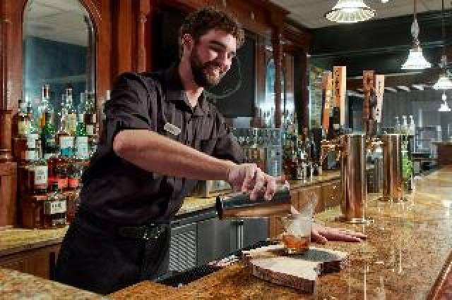 Bar