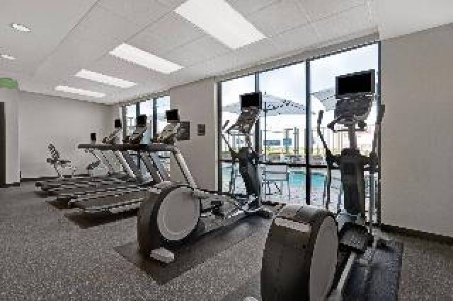 Desportos y Entretenimento