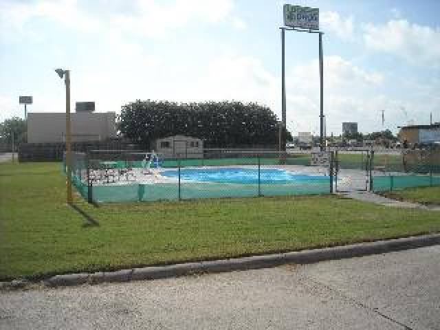 Desportos y Entretenimento