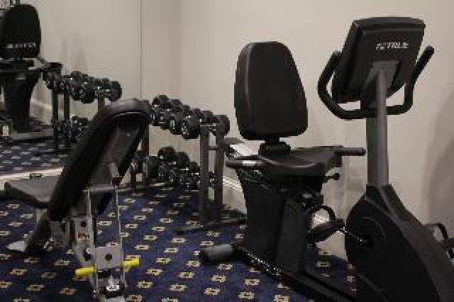 Desportos y Entretenimento