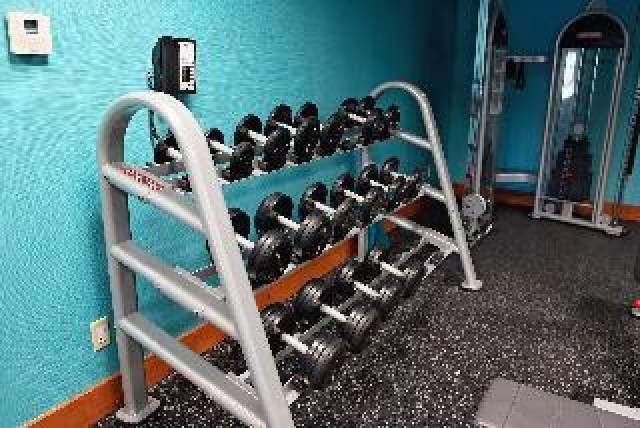 Desportos y Entretenimento