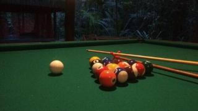 Desportos y Entretenimento