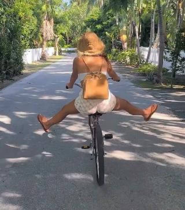 Desportos y Entretenimento
