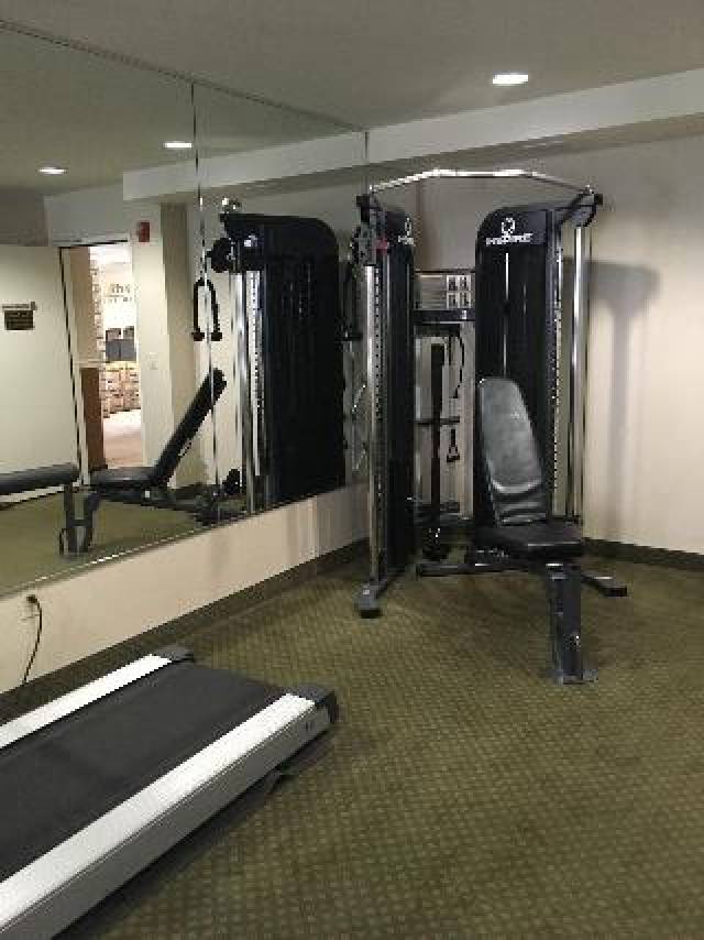 Desportos y Entretenimento