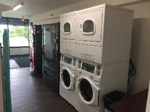 Desportos y Entretenimento