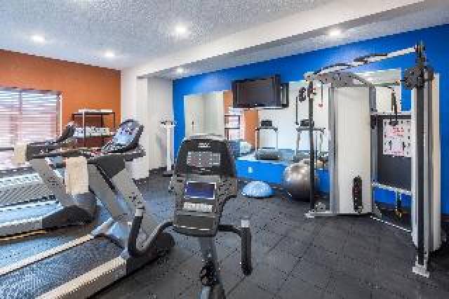 Desportos y Entretenimento