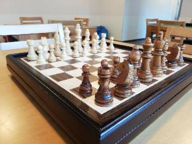Desportos y Entretenimento