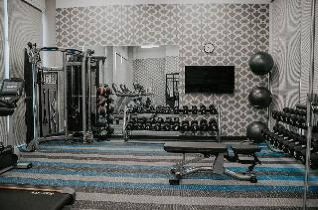 Desportos y Entretenimento
