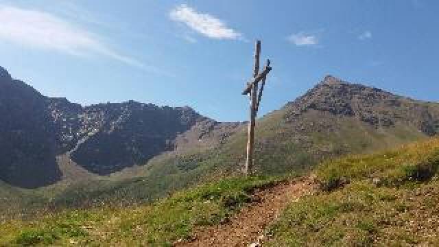 Desportos y Entretenimento