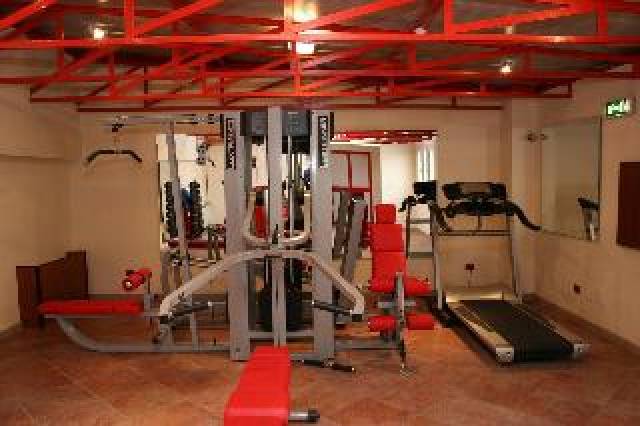 Desportos y Entretenimento