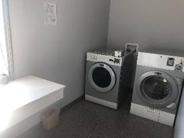 Desportos y Entretenimento