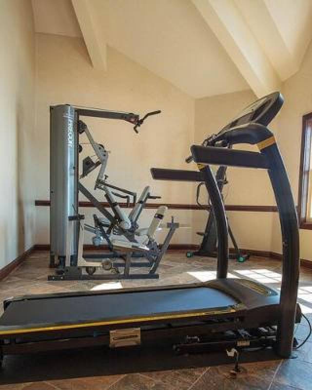 Desportos y Entretenimento