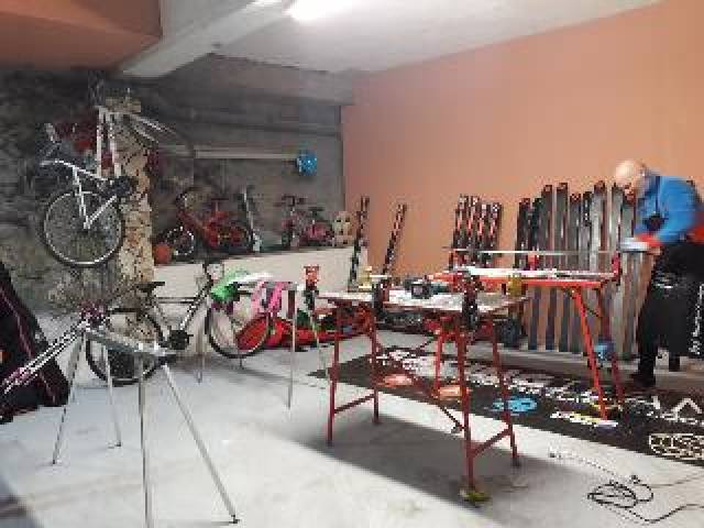 Desportos y Entretenimento