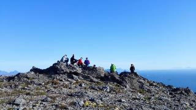 Desportos y Entretenimento