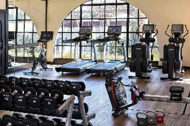 Desportos y Entretenimento