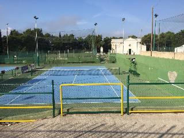 Desportos y Entretenimento