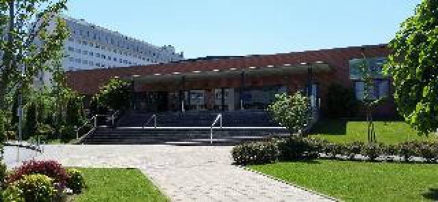 Desportos y Entretenimento