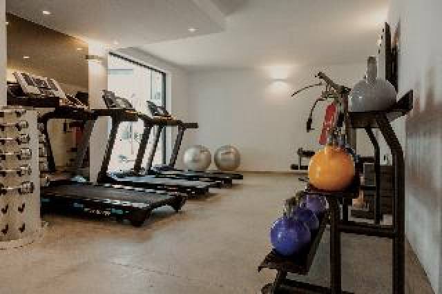 Desportos y Entretenimento