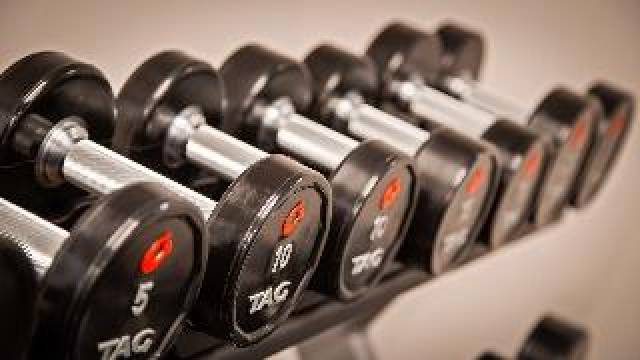 Desportos y Entretenimento