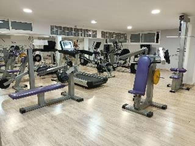 Desportos y Entretenimento