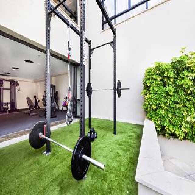 Desportos y Entretenimento