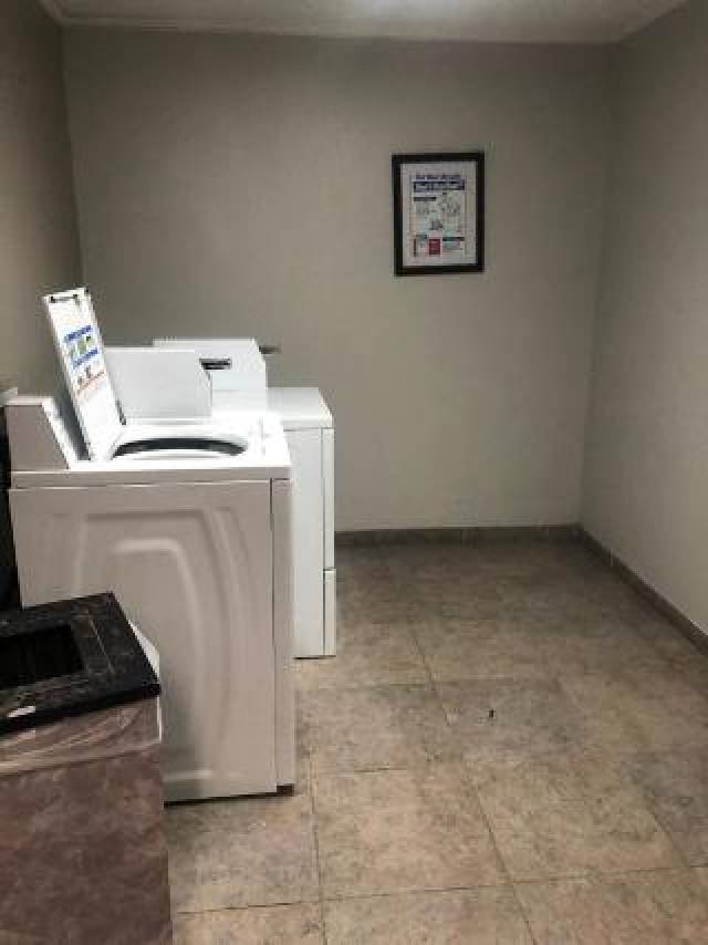 Desportos y Entretenimento