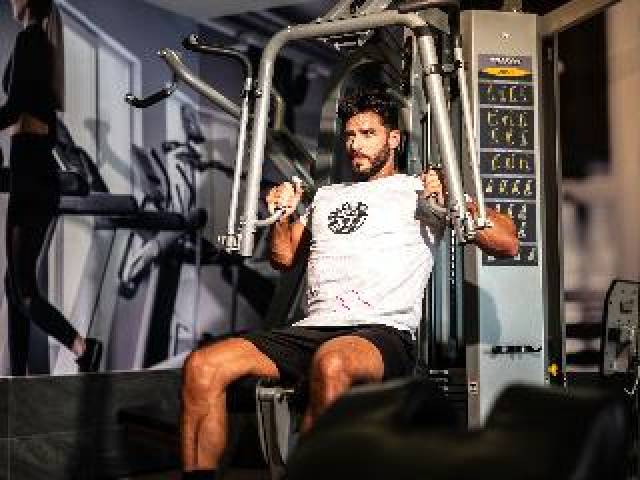 Desportos y Entretenimento