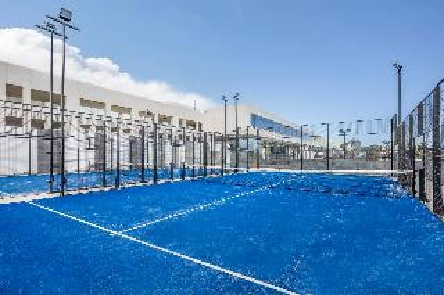 Desportos y Entretenimento