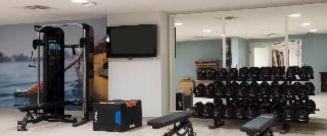 Desportos y Entretenimento