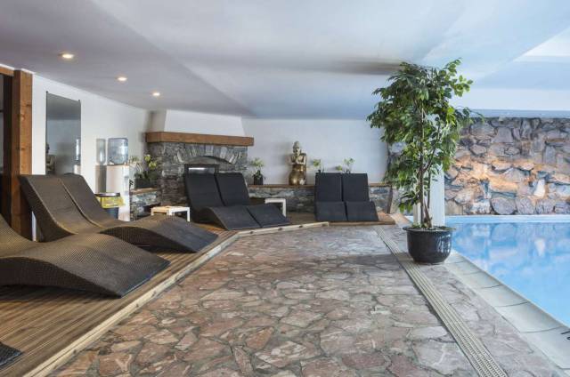 Piscina interior