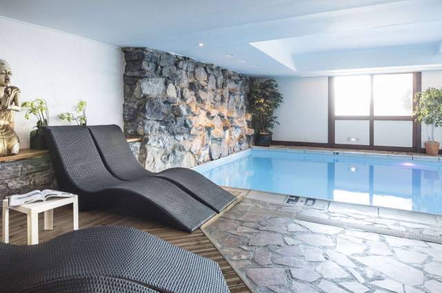 Piscina interior