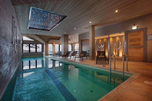 Piscina interior