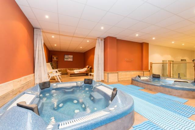 Jacuzzi
