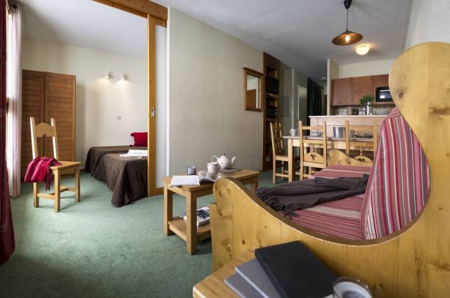 Apartamento T1 com Cabine