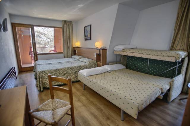 Quarto quíntuplo