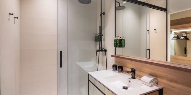 Quarto Duplo Melia