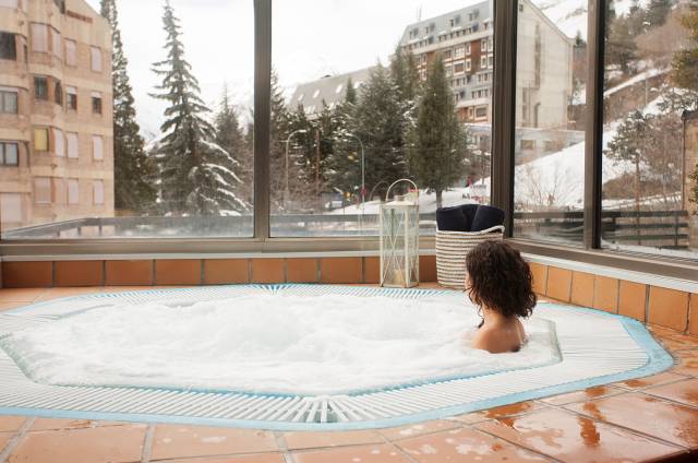 Jacuzzi