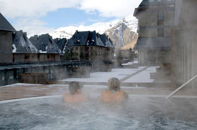 Jacuzzi exterior