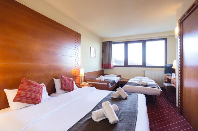 Quarto Duplo com duas camas extra