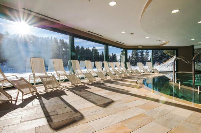 Piscina interior