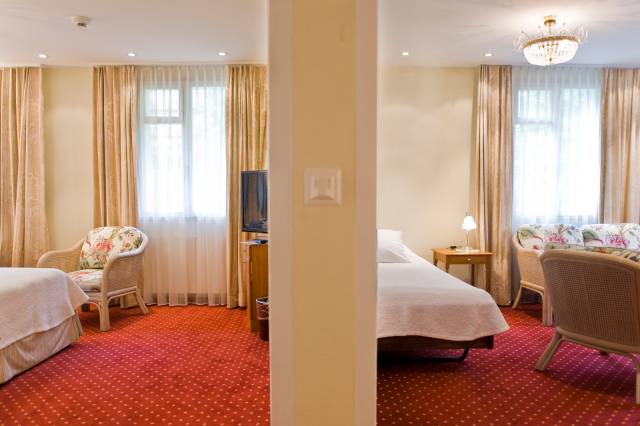 Suite familiar