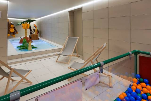 Zona de piscina para crianças