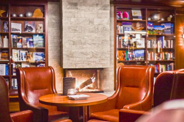 Cigar Lounge