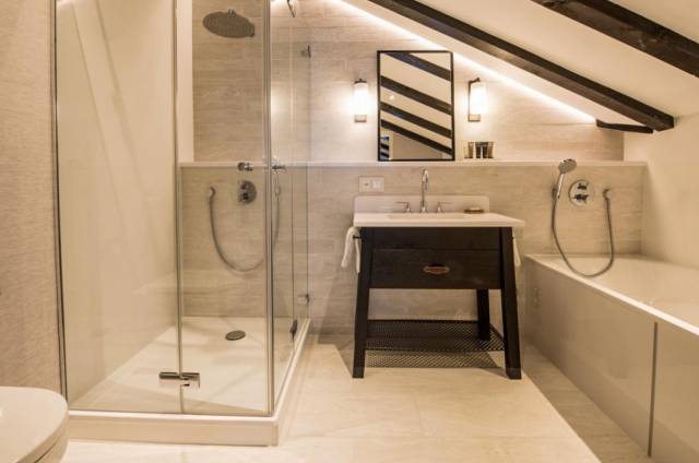 Penthouse suite deluxe