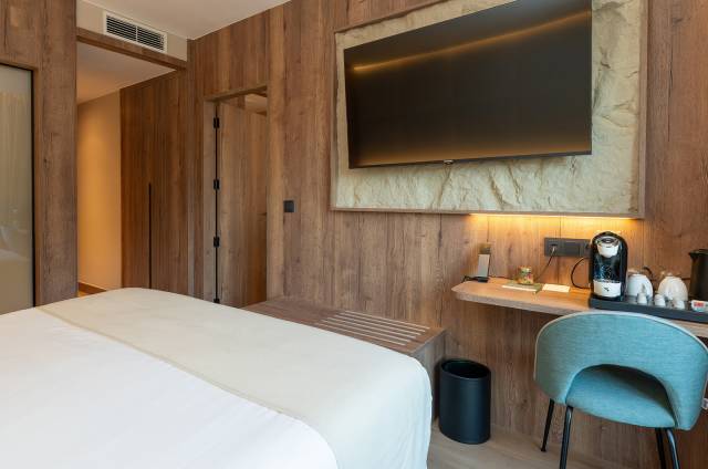 Quarto quádruplo premium