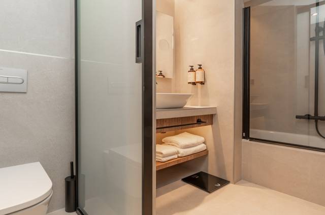 Quarto quádruplo premium
