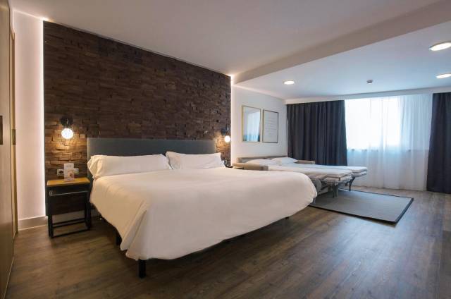 Quarto quádruplo luxo