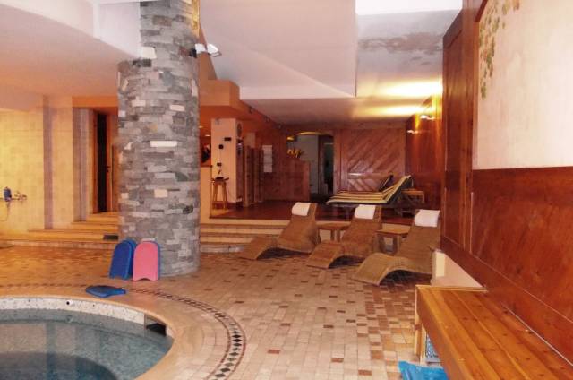 Piscina interior